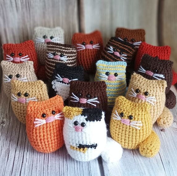 Crochet Cat Keychain: Handmade Amigurumi Cat Lover Gift