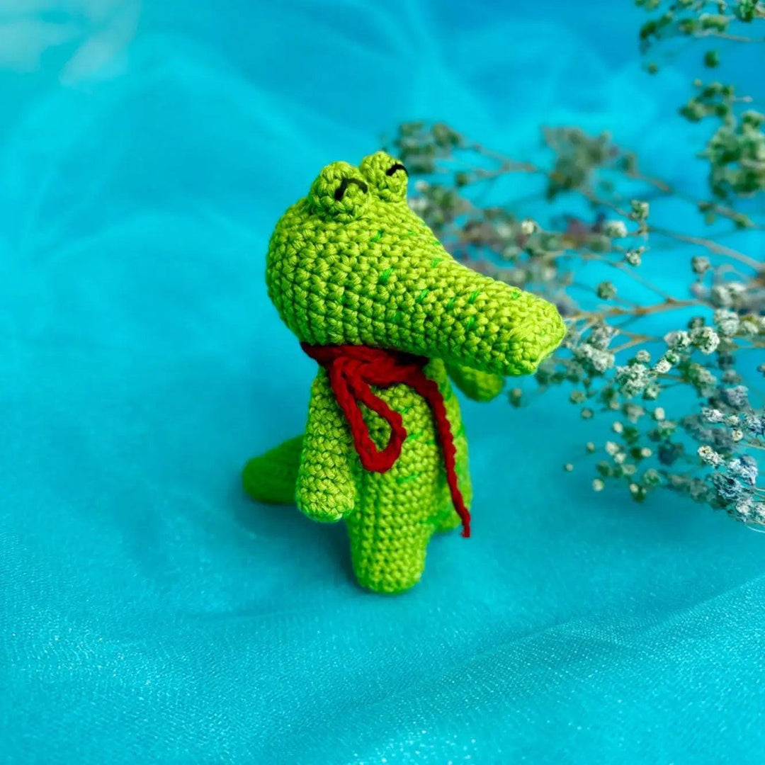 Knitty Critters - Pouch Pals - Cory Croc, Kit - Amigurumi Kit - Crochet Kit For Beginners - 100% Recycled Cotton Yarn