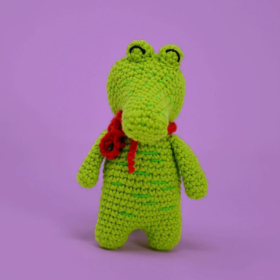 Knitty Critters - Pouch Pals - Cory Croc, Kit - Amigurumi Kit - Crochet Kit For Beginners - 100% Recycled Cotton Yarn