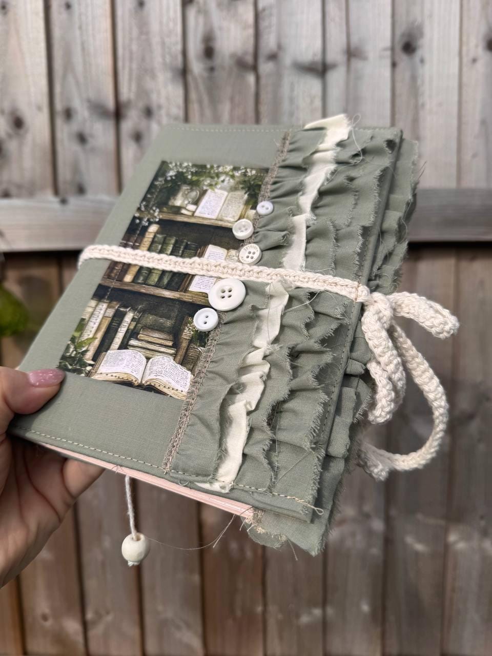 Botanical Junk Journal A5 – Handmade Fabric Notebook – Vintage Style Writing Journal – Scrapbook Album with Pockets – Cottagecore Gift