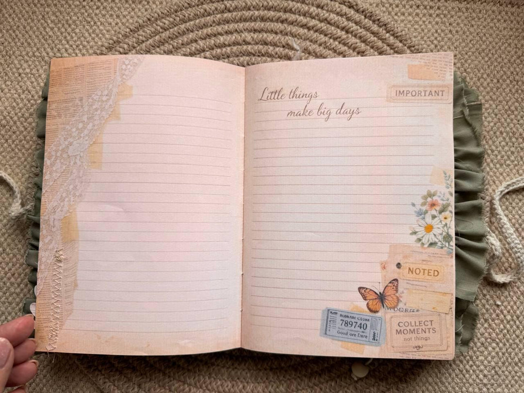 Botanical Junk Journal A5 – Handmade Fabric Notebook – Vintage Style Writing Journal – Scrapbook Album with Pockets – Cottagecore Gift