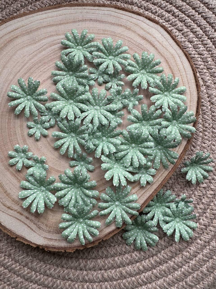 Set of 35 Handmade Paper Flowers, Vintage Floral Embellishments, Scrapbooking Flowers, Junk Journal Decor, Small Paper Blossoms