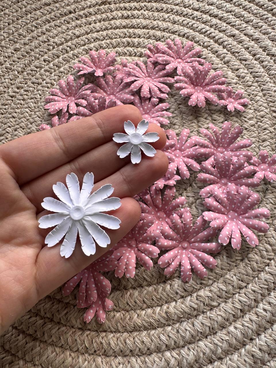 Set of 35 Handmade Paper Flowers, Vintage Floral Embellishments, Scrapbooking Flowers, Junk Journal Decor, Small Paper Blossoms