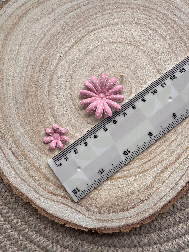 Set of 35 Handmade Paper Flowers, Vintage Floral Embellishments, Scrapbooking Flowers, Junk Journal Decor, Small Paper Blossoms