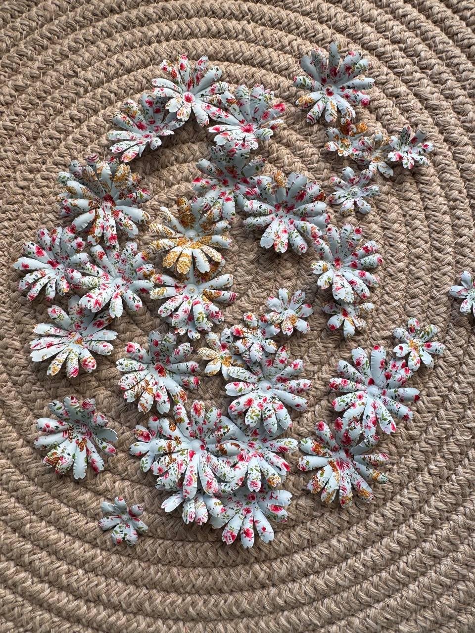 Set of 35 Handmade Paper Flowers, Vintage Floral Embellishments, Scrapbooking Flowers, Junk Journal Decor, Small Paper Blossoms