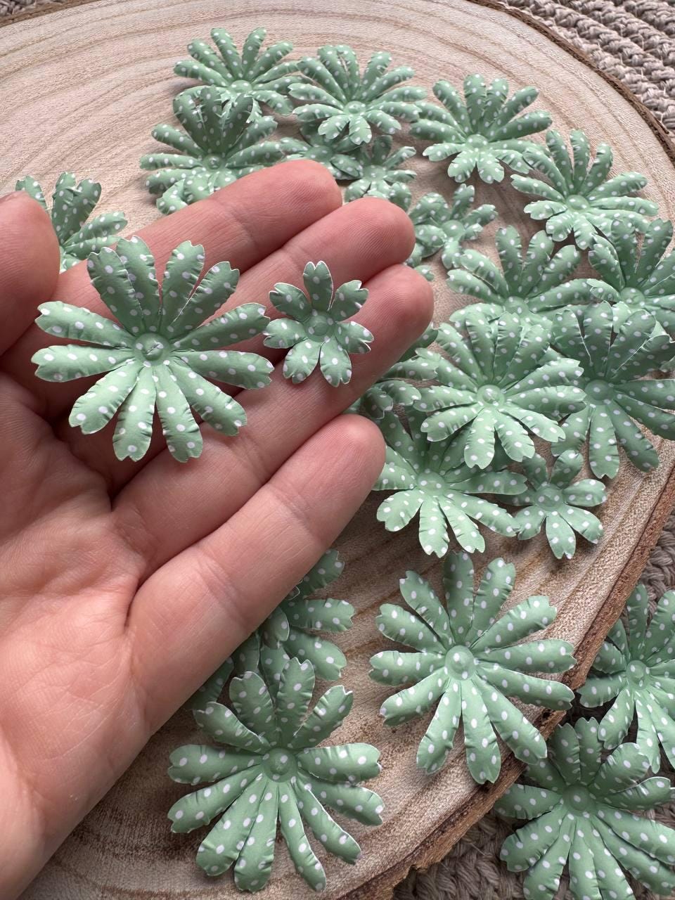 Set of 35 Handmade Paper Flowers, Vintage Floral Embellishments, Scrapbooking Flowers, Junk Journal Decor, Small Paper Blossoms
