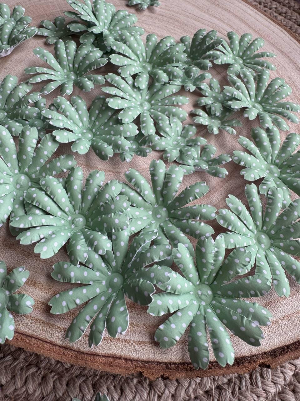 Set of 35 Handmade Paper Flowers, Vintage Floral Embellishments, Scrapbooking Flowers, Junk Journal Decor, Small Paper Blossoms