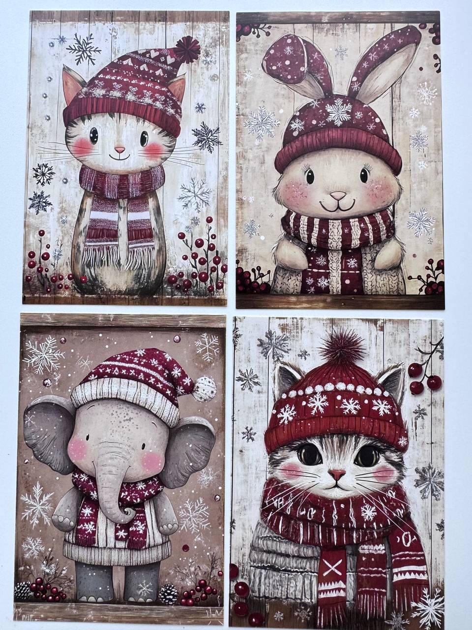 Set of 20 Cute Christmas Animal Postcards, Reindeer Owl Penguin Santa Cards, 10 x 14.5 cm, 20 Different Designs, Single-Sided