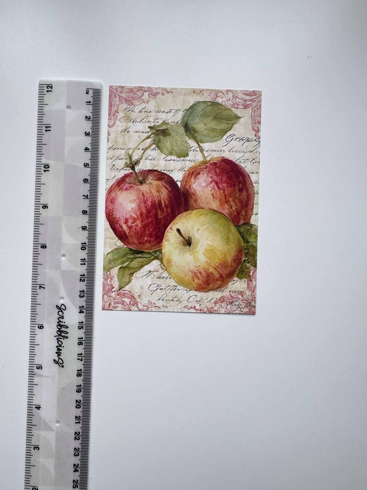 Set of 20 Vintage Fruit & Vegetable Postcards, Botanical Kitchen Cards, Rustic Food Ephemera, Junk Journal Scrapbooking, 14.5 x 10 cm