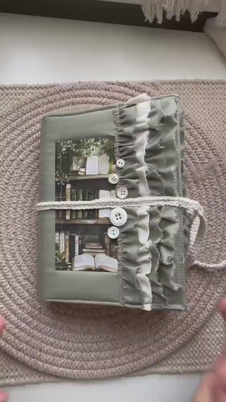 Botanical Junk Journal A5 – Handmade Fabric Notebook – Vintage Style Writing Journal – Scrapbook Album with Pockets – Cottagecore Gift